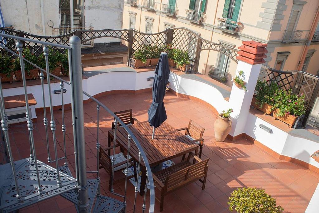 Hotel Bed Boutique Napoli Colors Exterior foto
